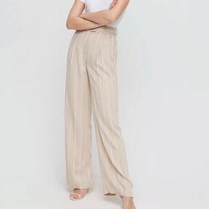 Aritzia Sadiki Pants 0 (beige/white) dress pants